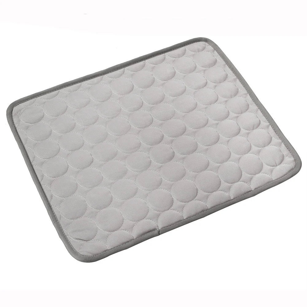 Cooling Ice Silk Pet Bed for Dogs and Cats - Optimal Summer Comfort Solution