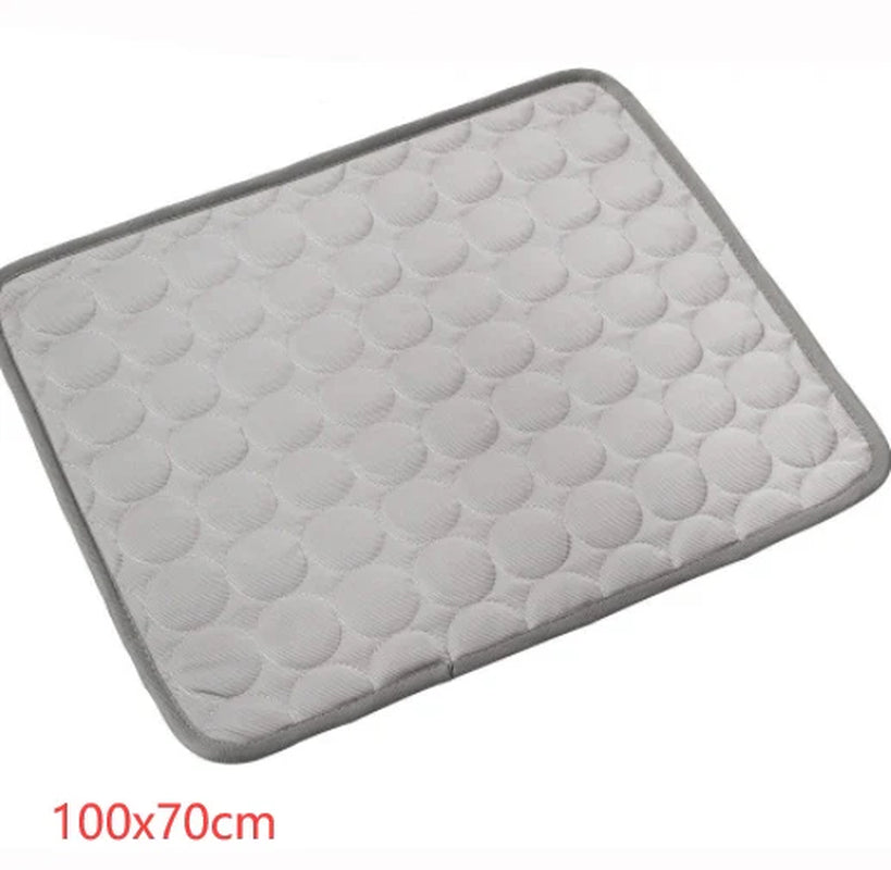 Cooling Ice Silk Pet Bed for Dogs and Cats - Optimal Summer Comfort Solution